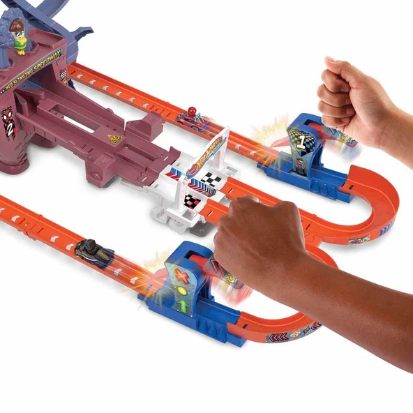 HPL34 Hot Wheels Racerverse Marvel Pist Seti - Resim 3