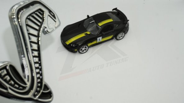Ford Mustang Shelby Kobra Yeni Nesil Bagaj 3M 3D Krom Metal Logo ürün görseli 1