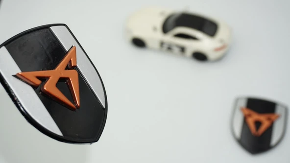 DK Tuning Seat Cupra Logo Kelebek Cam Çamurluk Yanı Amblem Arma Seti ürün görseli 1