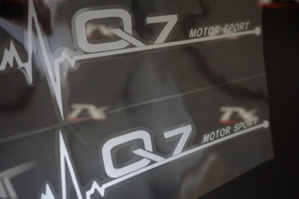 Audi Q7 Motor Sport Kelebek Cam Sticker 2 Li Set ürün görseli 1