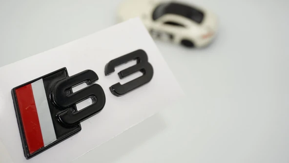 DK Tuning S3 Siyah Gri Kırmızı Bagaj Logo Audi İle Uyumlu ürün görseli 1