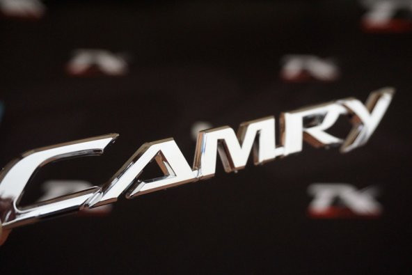 Toyota Camry Bagaj 3M 3D Krom ABS Logo Amblem ürün görseli 1