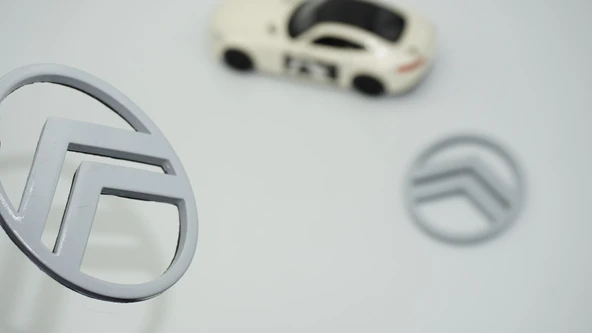 DK Tuning Citroen C3 C4 C5 C6 Gri ABS Yan Kanatlar Logo Arma Seti ürün görseli 1