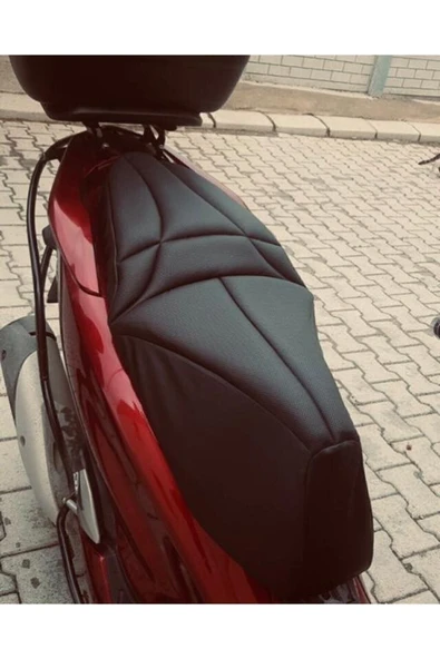 Pcx Konfo"PCX Uyumlu Konfor Sele: Sürüş Keyfinizi Üst Seviyeye Taşıyın Sele ürün görseli 1