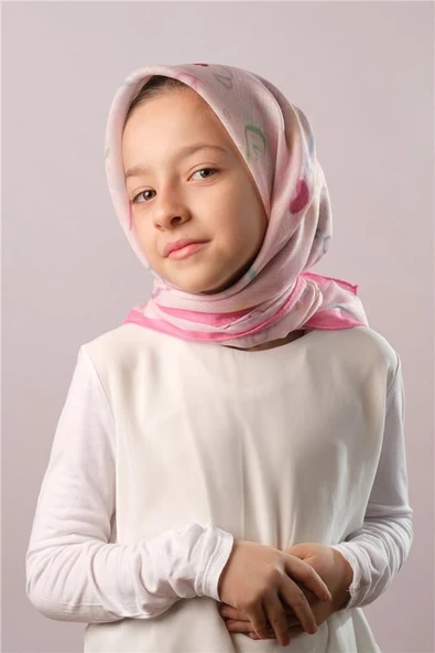 Pembe Dijital Baskılı Çocuk Tesettür Eşarp Pamuk Polyester Kalp Desenli 6002_04 ürün görseli 1