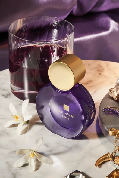 Far Away Rebel Kadın Parfüm Edp 50 Ml. - Resim 2