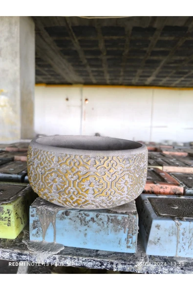 Dantel desen Gold gri beton saksı - Resim 3