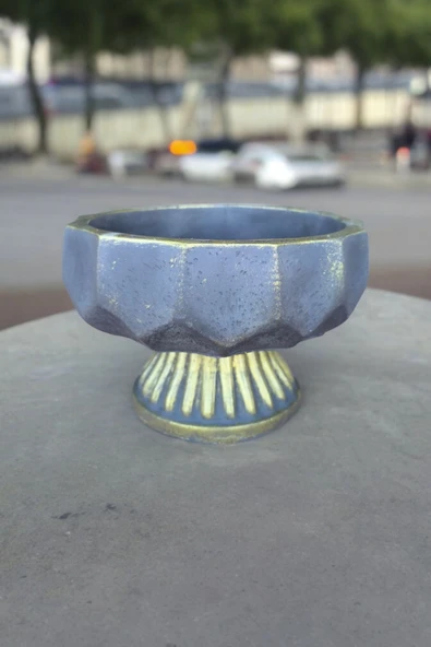 Ayaklı dekoratif beton saksı - Resim 4