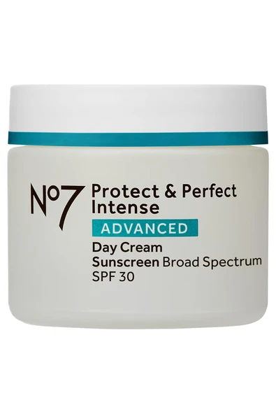 No7 Protect & Perfect SPF30 Gündüz Kremi 50ML ürün görseli 1