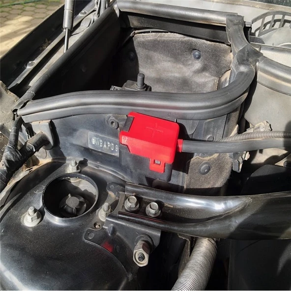 Bmw E46 Pozitif Terminal Kapağı ürün görseli 1