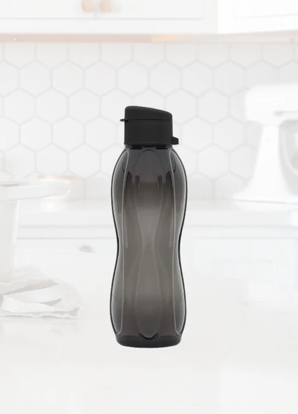 Matara Kapaklı Okul Suluğu Plastik Su Şişesi Siyah 750 ml ürün görseli 1