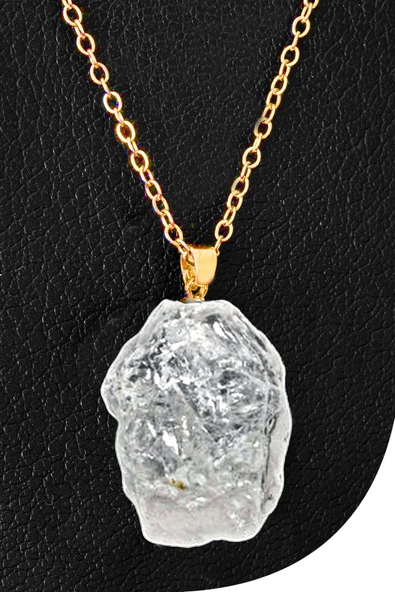 Sertifikalı Ham İşlenmemiş Kristal Kuvars Taşı Kolye - 24k Altın Kaplama ürün görseli 1