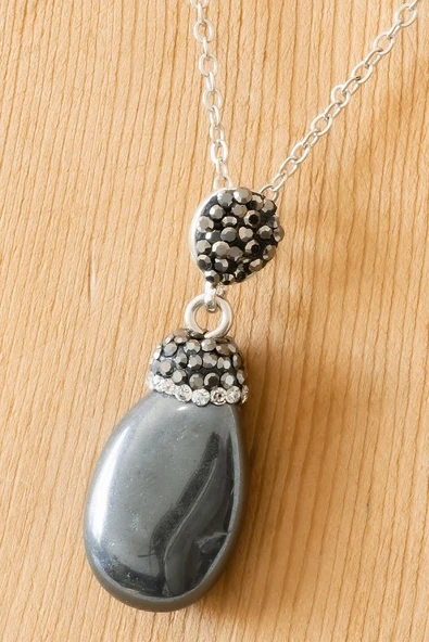 Sertifikalı Zirkon Taşlı Ham Hematit Taşı Kolye (1.Kalite) ürün görseli 1