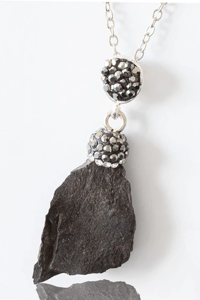 Sertifikalı Zirkon Taşlı Model Şungit - Shungite Taşı Kolye (Ham İşlenmemiş) ürün görseli 1