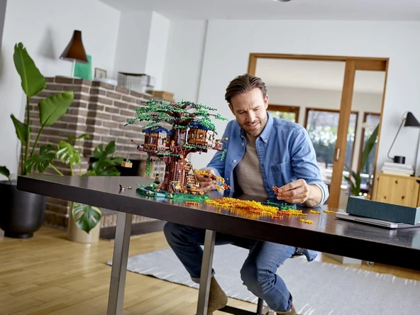 Lego Ideas 21318 - Tree House - Ağaç Ev - Resim 2