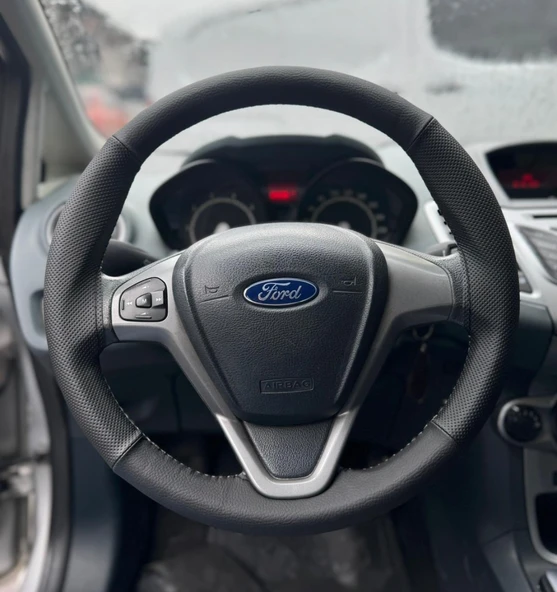 DİKİŞLİ DİREKSİYON KILIFI SİYAH DERİ NOKTALI DERİ SİYAH DİKİŞLİ FORD CURRİER İÇİN ürün görseli 1
