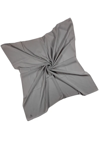 Mısırlı Eşarpları Queen Krep Düz Renk Eşarp 110x110 Cm ürün görseli 1