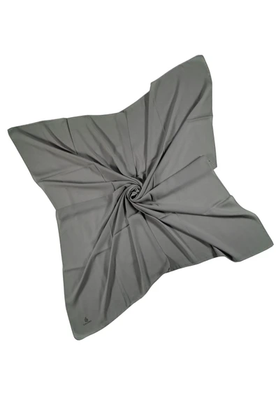 Mısırlı Eşarpları Queen Krep Düz Renk Eşarp 110x110 Cm ürün görseli 1