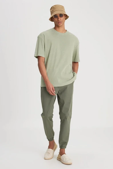 Lee Minimalist Erkek Jogger Pantolon - Rahat & Şık Günlük Stil ürün görseli 1