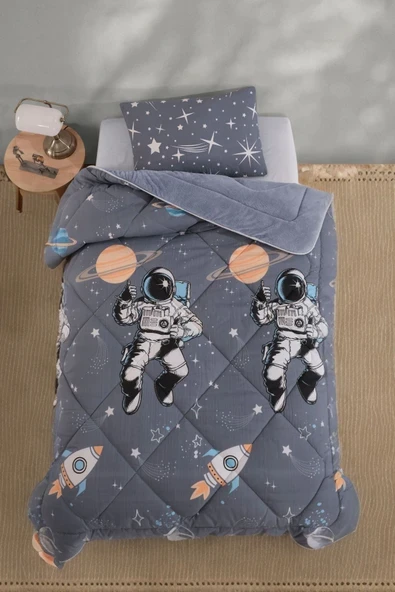 Formeya Astronot Desenli Tek Kişilik Çift Taraflı Wellsoft Yorgan ve Yastık Kılıfı Seti (Çarşafsız) ürün görseli 1