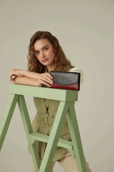 Ashley Kadın Deri Cüzdan RFID Korumalı Fermuarlı Siyah Bordo Çok Bölmeli Kartlık ürün görseli 1