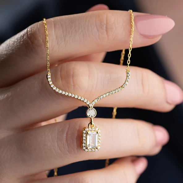 Vaoov 925 Ayar Gümüş Baget Taşlı Gold Sallantılı Hediye Kolye ürün görseli 1
