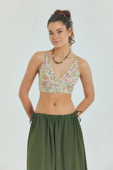 Bağcıklı Sırtı Açık Ayarlanabilir Crop Bluz ürün görseli 1
