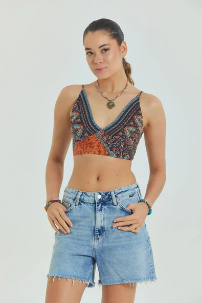 Bağcıklı Sırtı Açık Ayarlanabilir Crop Bluz ürün görseli 1