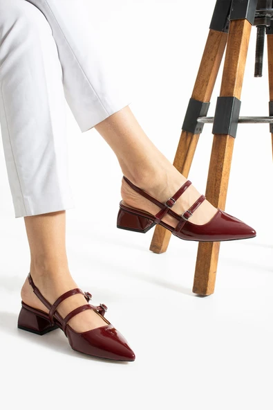Albishoes Kadın Kare Topuklu 5 Cm Rugan Arkası Açık Sivri Burun Ayakkabı Alçak Topuk Kadın Ayakkabı ürün görseli 1