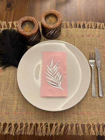 Gümüş Yaldızlı Pembe Yaprak Desenli Peçete 16 Adet ürün görseli 1
