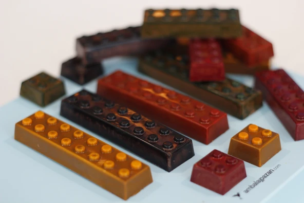 PTTAVM: Lego Renkli Dolgulu Sütlü Hediyelik Çikolata