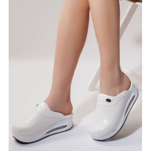 Blum Sabo Terlik Kadın Beyaz Airmax Anatomik Sabo Terlik ürün görseli 1