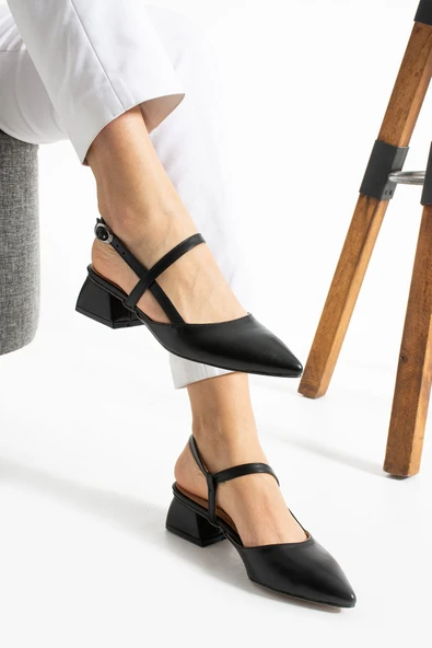Albishoes Kadın Kare Topuk 4 Cm Tokalı Şerit Bant Arkası Açık Sivri Burun Şık Günlük Kadın Ayakkabı ürün görseli 1