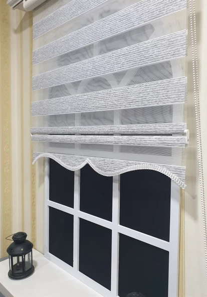 Zebra Stor Perde Siyah Çizgli Etek Dilimli STB851 V 01  Siyah 100 x 200 ürün görseli 1