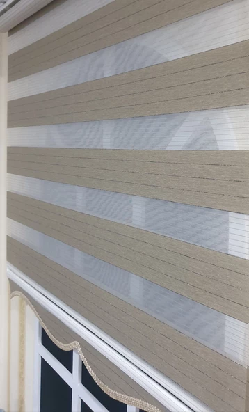 StorBurada Zebra Stor Perde Organze Koyu Bej Gümüş Simli Etek Dilimli STB910  Bej 110 x 200 ürün görseli 1