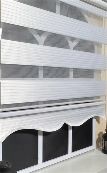StorBurada Pliseli Zebra Stor Perde Beyaz  Etek Dilimli STB480  Beyaz 120 x 260 ürün görseli 1