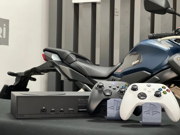 PTTAVM: Microsoft Xbox Series S 1 TB SSD Siyah Beyaz Çift Kol
