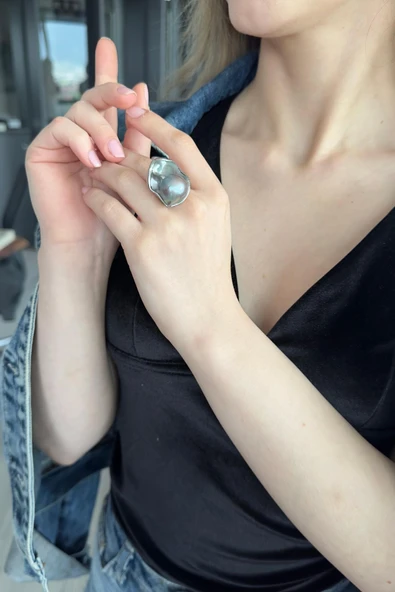 Kadın 26,5 mm Barok Doğal İnci Yüzük ürün görseli 1