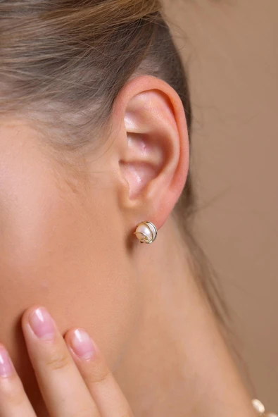 8,5 mm Kafesli Doğal İnci Küpe ürün görseli 1