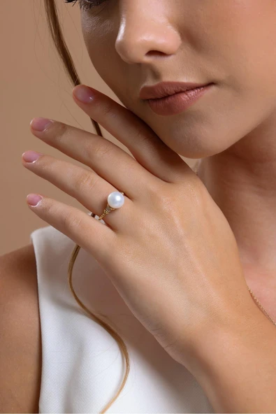 8,5 mm Burgulu Zirkon Taşlı Doğal İnci Yüzük ürün görseli 1