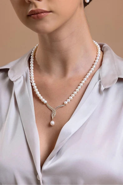 6,5 mm Yaprak Detay Taşlı Doğal İnci Kolye ürün görseli 1
