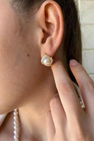 6,5 mm Rüzgar Gülü Doğal İnci Küpe ürün görseli 1