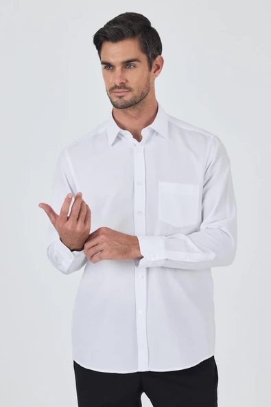 Beyaz Sert Yaka Cepli Uzun Kol Comfort Fit Pamuklu Gömlek 1004250209 ürün görseli 1
