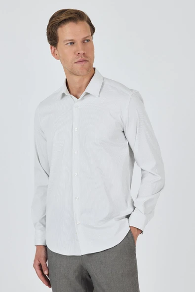 Beyaz Sert Yaka Cepsiz Gabardin Uzun Kol Slim Fit Esnek Gömlek 1004250231 ürün görseli 1