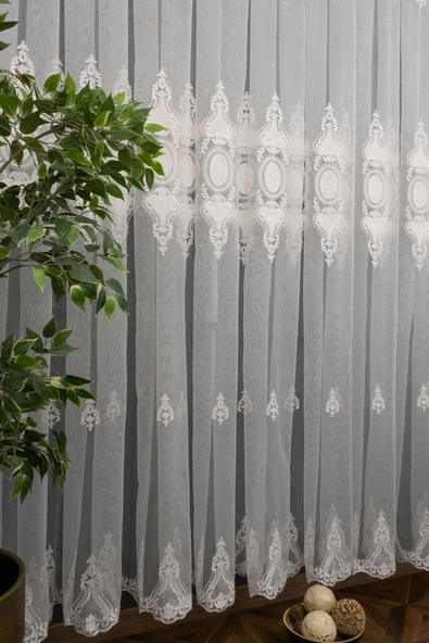 Kort Damask Işlemeli Exculusive Işleme Salon Ipek Tül Perdesi 1e 3kat Pileli Tül ürün görseli 1