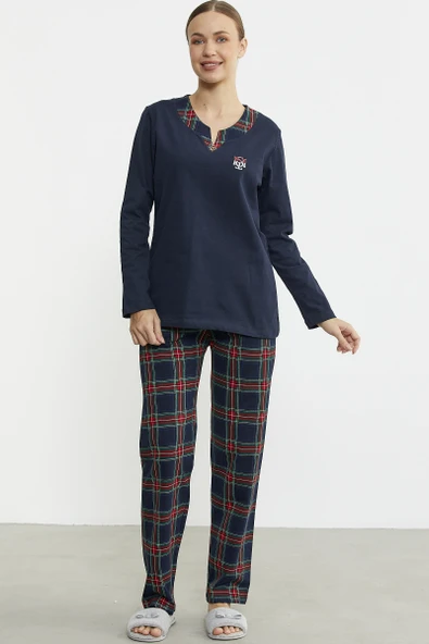 Düz Kombinli Ekose Pijama Takım - Lacivert ürün görseli 1