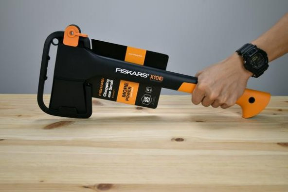 Fiskars X10 Parçalama Baltası - Resim 5