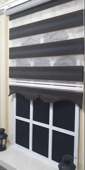 StorBurada Pliseli Zebra Stor Kahverengi Renk Geçişli Etek Dilimli ST 023  Kahverengi 150 x 260 ürün görseli 1