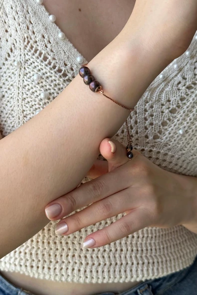 8,5 mm Asansörlü Üç Doğal İnci Bileklik ürün görseli 1