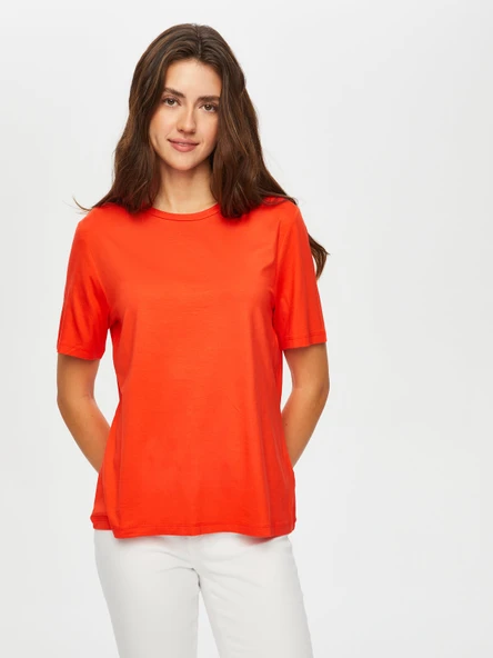 Kadın Yuvarlak Yaka Kısa Kol T-Shirt Faik Sönmez ürün görseli 1